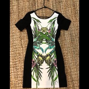 Juicy Couture Floral print dress with open back